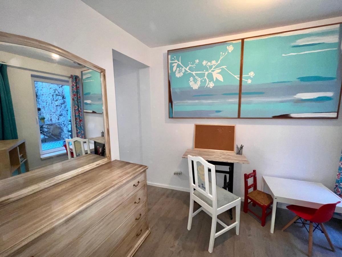 Apartamento 1 Quarto, Com Patio, Em Frente Praia Paço de Arcos Exterior foto