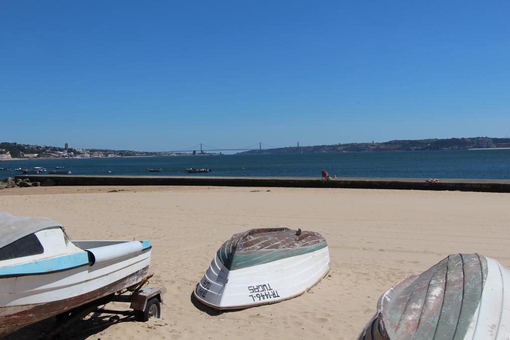 Apartamento 1 Quarto, Com Patio, Em Frente Praia Paço de Arcos Exterior foto
